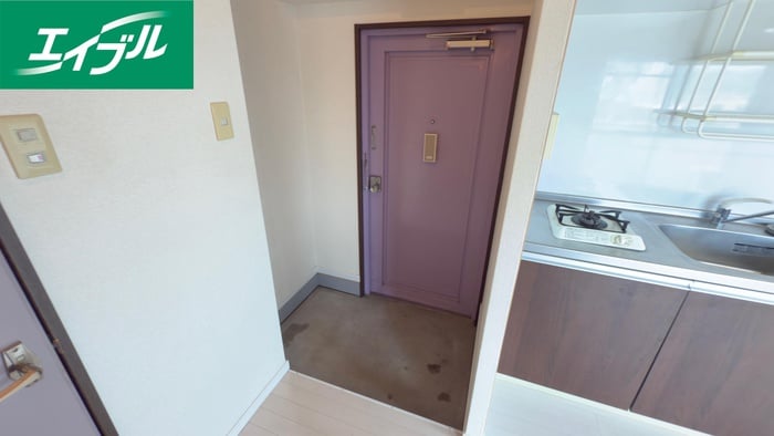 玄関 クレアトゥ－ル４６