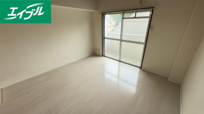 居室 クレアトゥ－ル４６