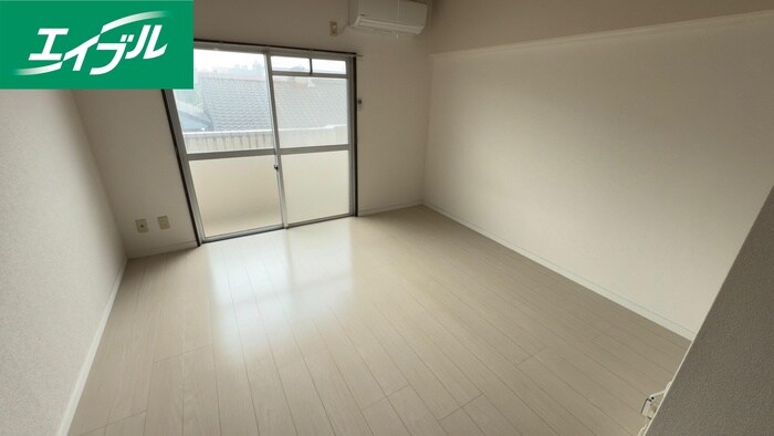 居室 クレアトゥ－ル４６