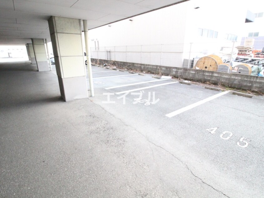 駐車場 アドバンス弐番館