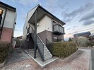 グリーングラスA棟の外観