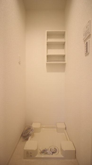 洗濯機置場 Mugello due