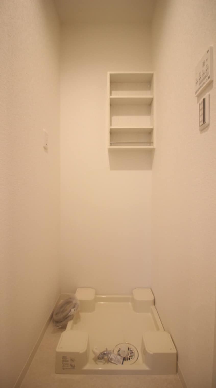 洗濯機置場 Mugello due