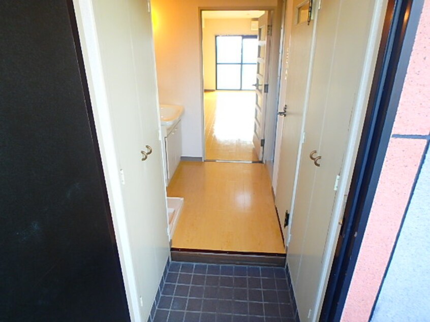 玄関 ｵｰｸﾗﾝドｱｻｰﾄ折尾