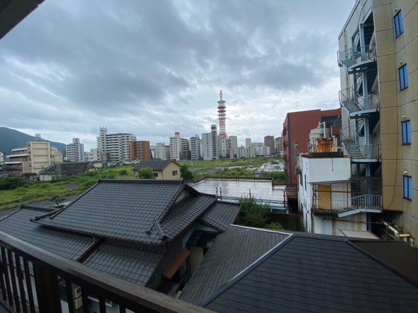 室内からの展望 内山パ－クビル