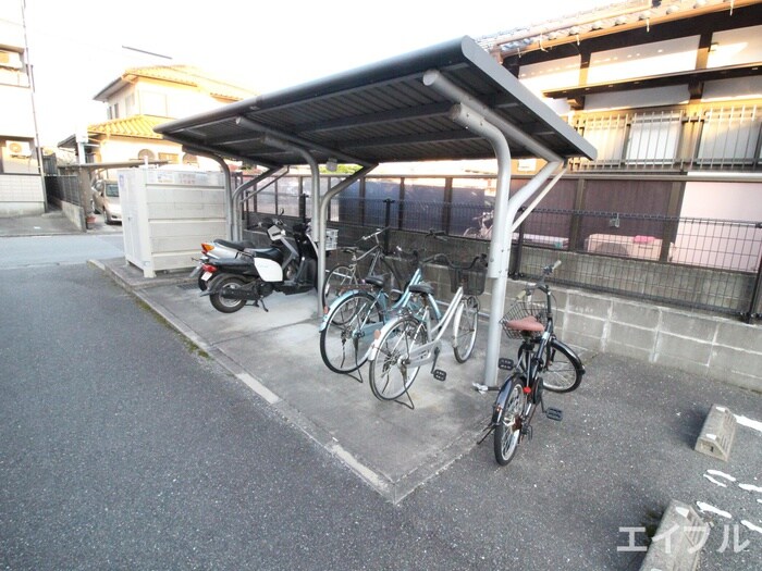 駐輪場 クラ－ル