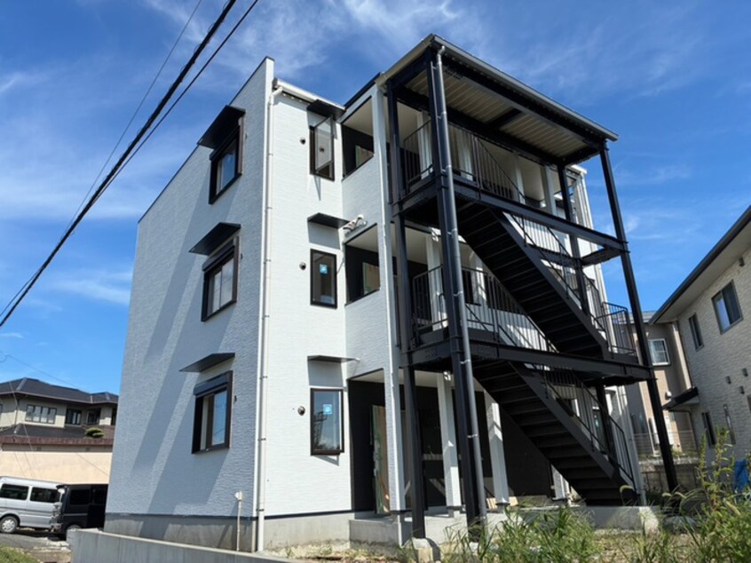 外観写真 ｆｌｅｕｒ　ｒｉｚｉｅｒｅ野中