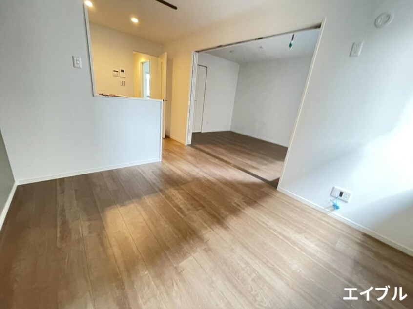 居室 ｆｌｅｕｒ　ｒｉｚｉｅｒｅ野中