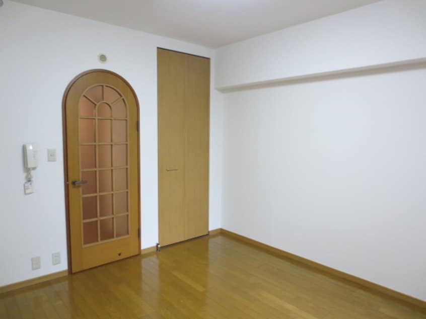 居室 プレデュパルク壱番館