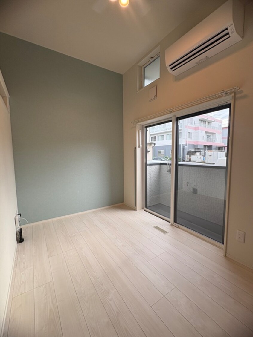 居室 Ｄ．Ｉ．Ｊ．ＨＯＵＳＥ
