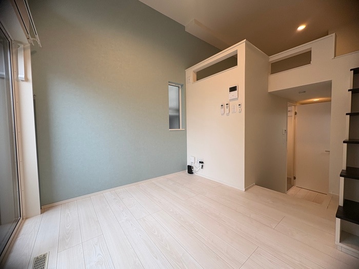 居室 Ｄ．Ｉ．Ｊ．ＨＯＵＳＥ
