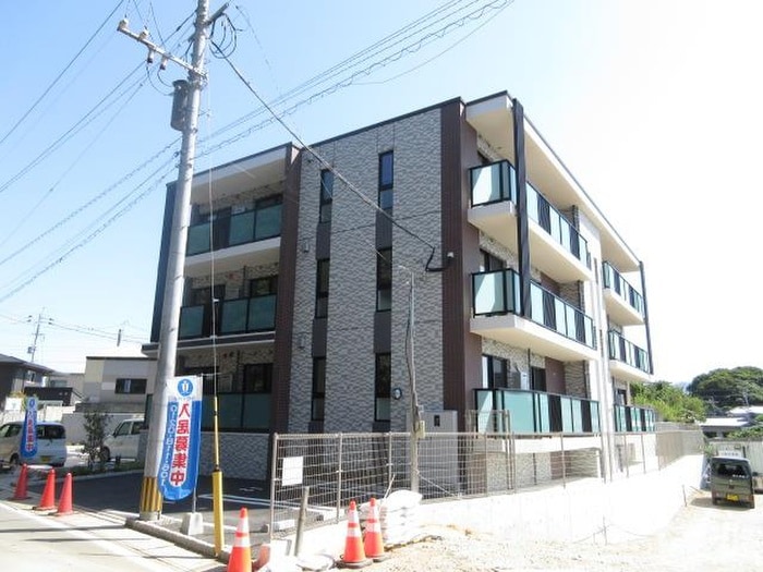 建築中 Elegance　Ace