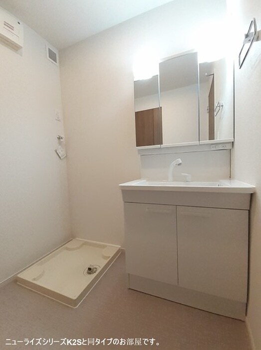 洗面 仮)ＳＨＩＮＫＡ