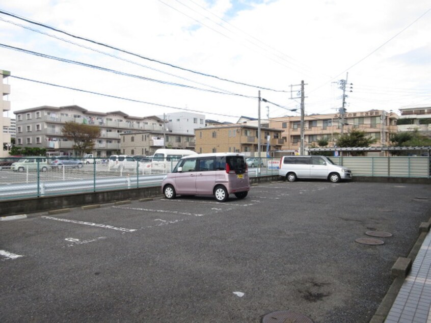 駐車場 ブルーハイツたまき