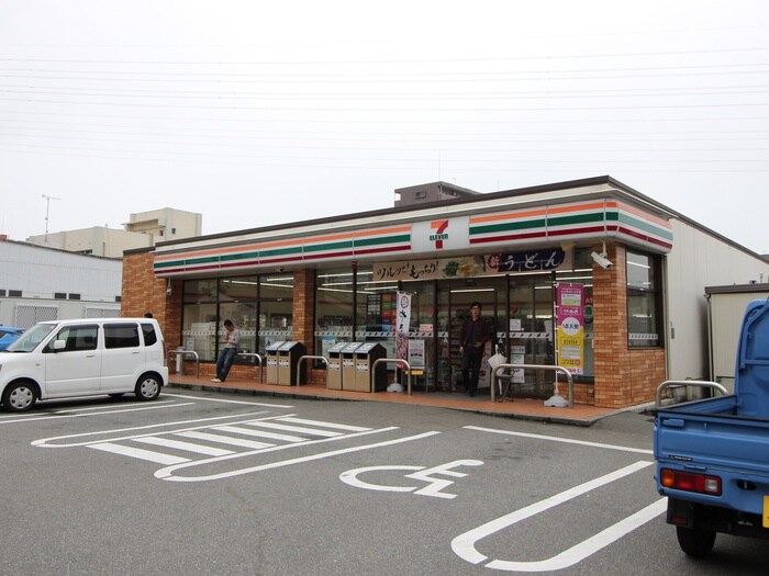 セブンイレブン福岡流通センター(コンビニ)まで214m シティーベール松元Ａ