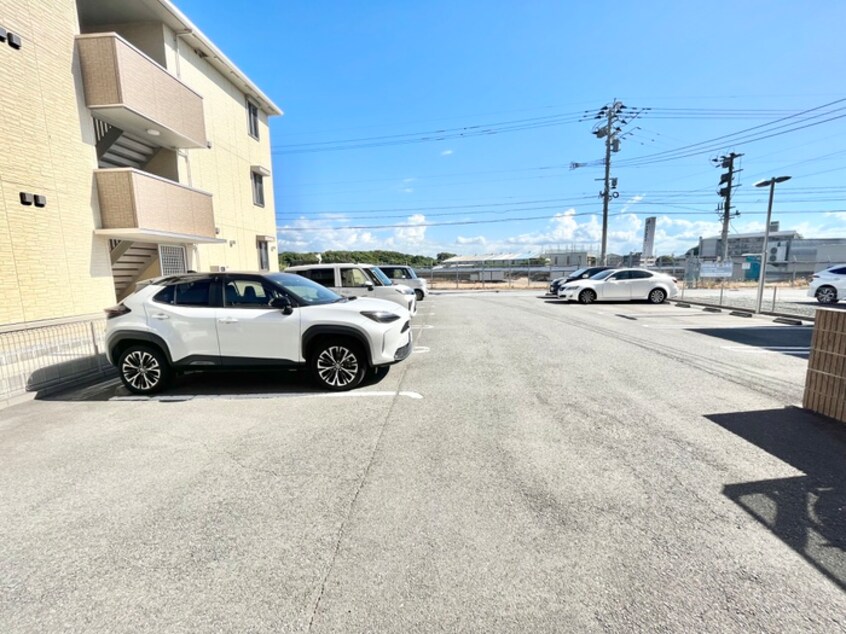 駐車場 ソレール　ヴィラ