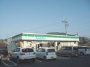 ファミリ－マ－ト上香月1丁目店(コンビニ)まで150m プレステージ千代南