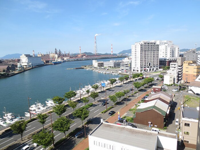 室内からの展望 浅野ベイタワー