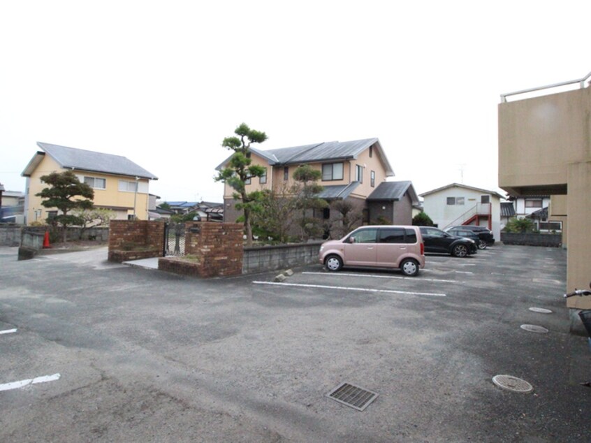 駐車場 メゾン若宮　３号館