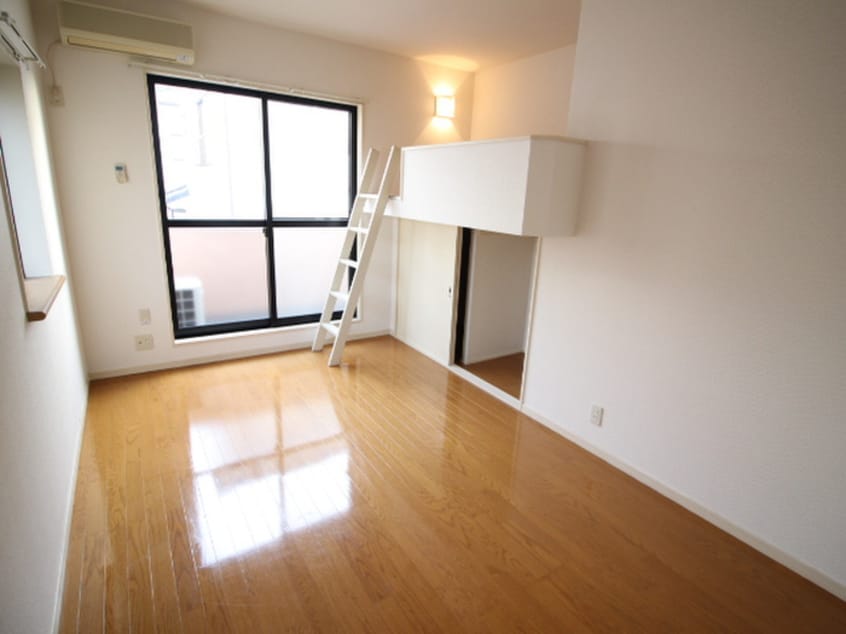 居室 ビレッジボヌ－ル弐番館