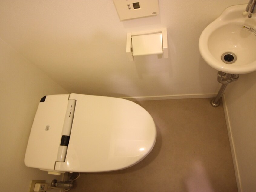 トイレ ｻｳﾞｫｲｽﾀｼﾞｵｽｲｰﾂ（609）
