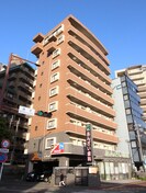 ベイフロント大手門の外観