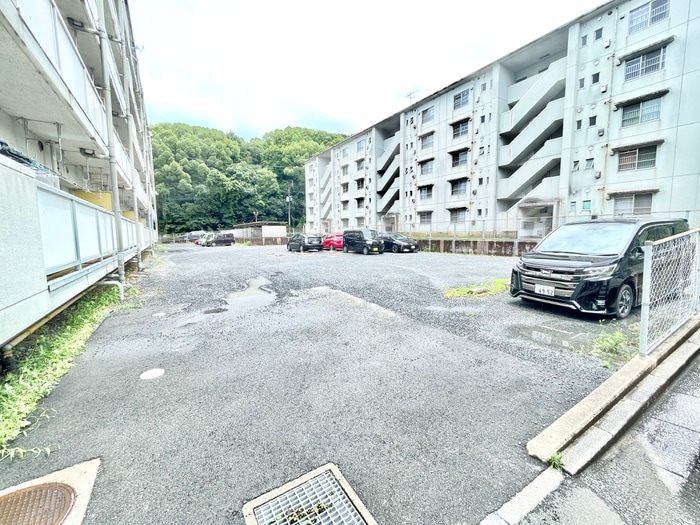 駐車場 ビレッジハウス直方東2号棟