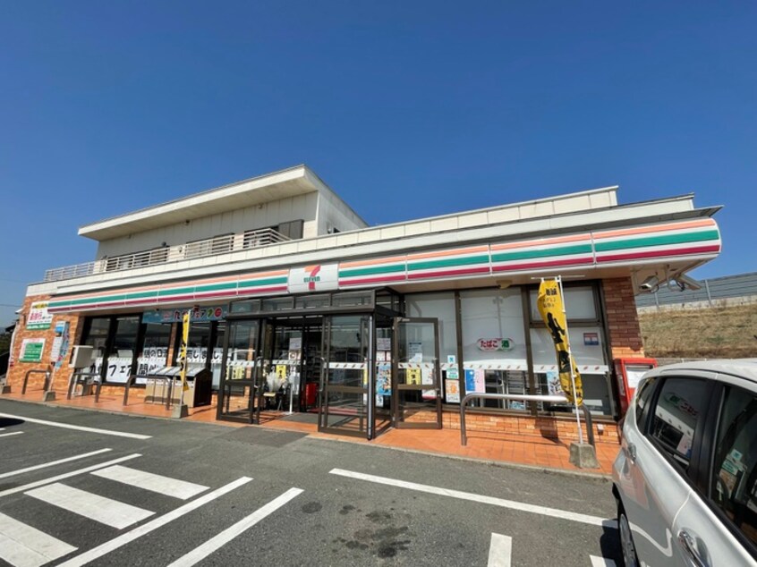 セブンイレブン福岡豊津店(コンビニ)まで3600m アーバン・フォレストⅡＣ棟