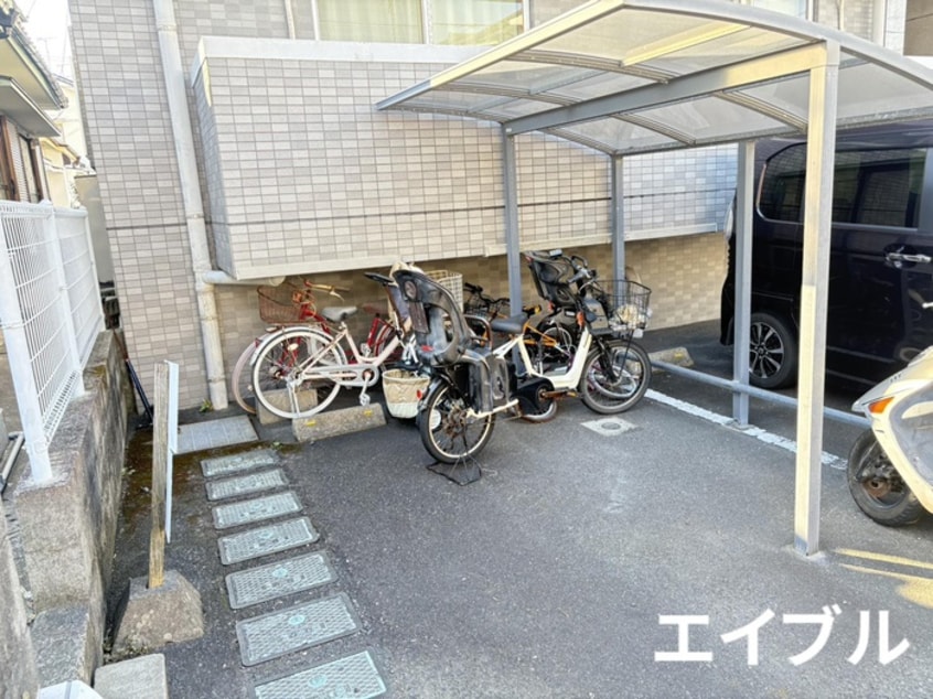 駐輪場 PEACE STOP