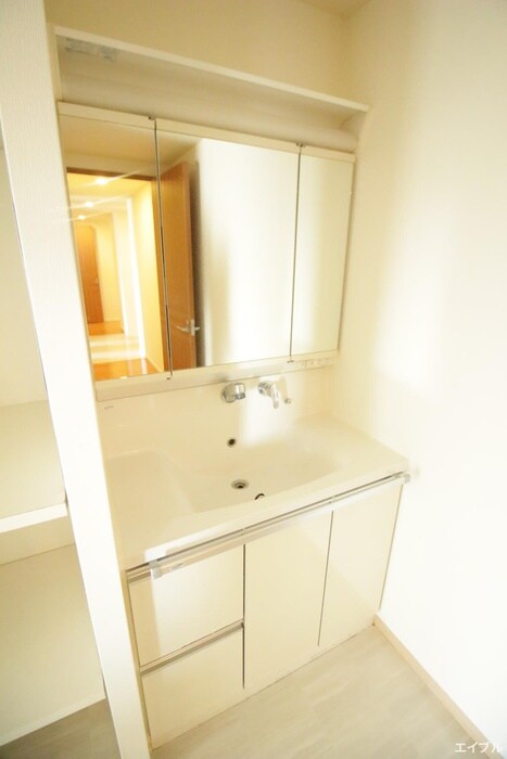 洗面 ｱｲﾗﾝﾄﾞﾀﾜｰｽｶｲｸﾗﾌﾞC棟(425)