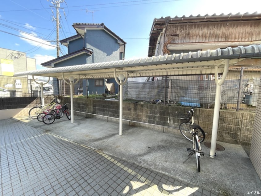 駐輪場 サンライズ天拝