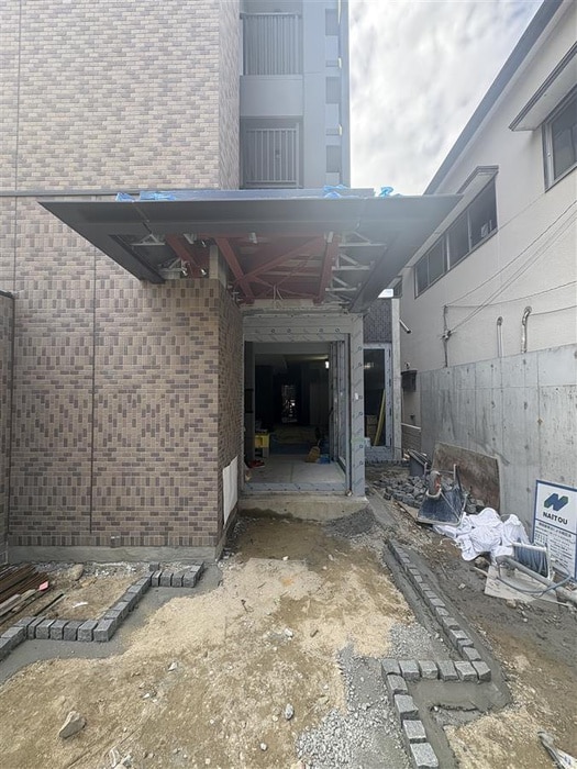 建築中 ｸﾞﾗﾝﾌｫｰﾚﾌﾟﾗｲﾑ千早（１００１）