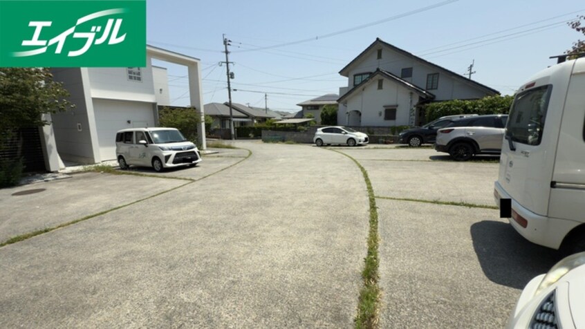 駐車場 スマイルファクトリーC棟