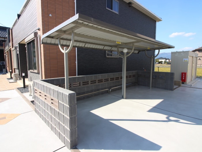 駐輪場 コスモスI