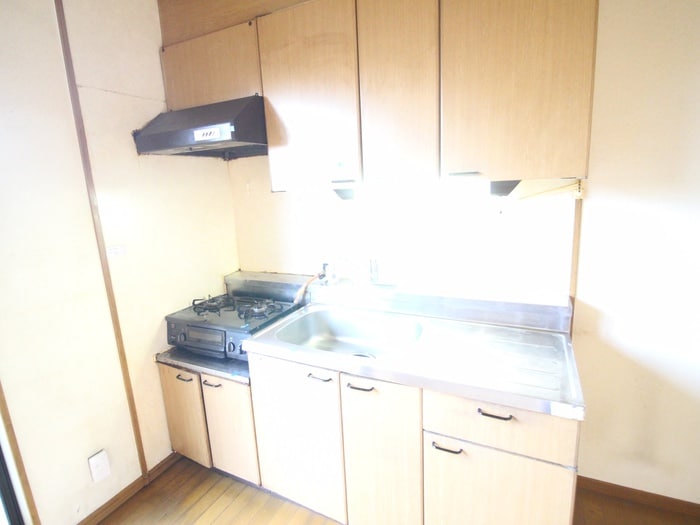 キッチン ティアラ渡辺