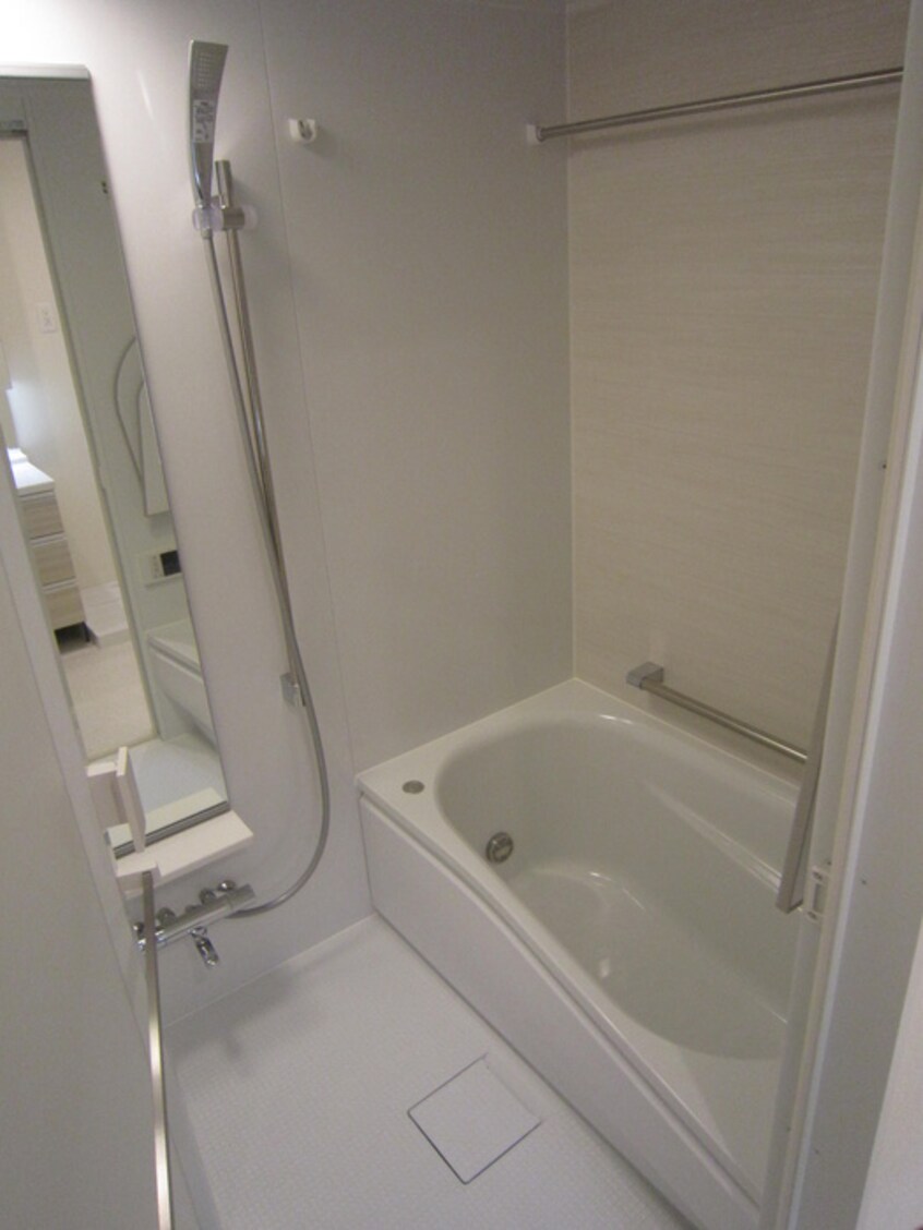 バス／シャワールーム等 ｴｸﾞｾﾞ博多ｺﾝﾄﾞﾐﾆｱﾑ（1111）