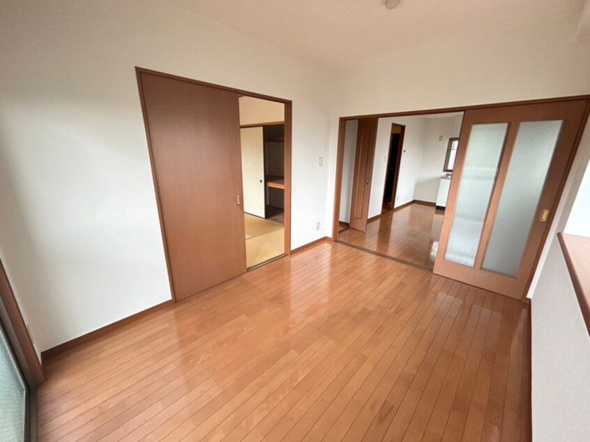 居室 リベルテ南小倉