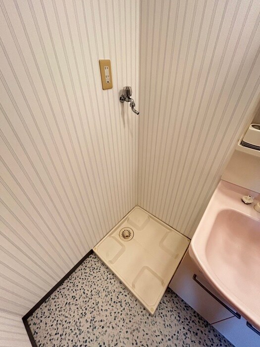 洗濯機置場 リベルテ南小倉