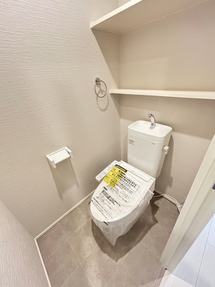 トイレ Brelia　MIHAGINO