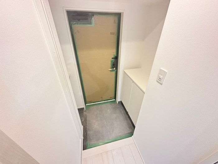 玄関 Brelia　MIHAGINO