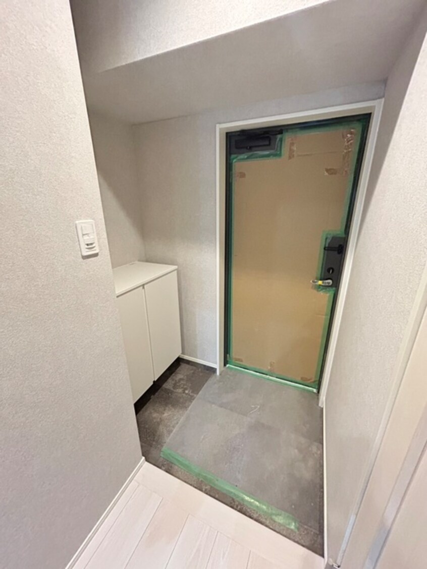 玄関 Brelia　MIHAGINO