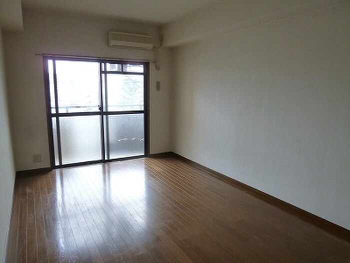 居室 第６マルヤビル箱崎