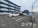 駐車場 ホワイトグレース２０