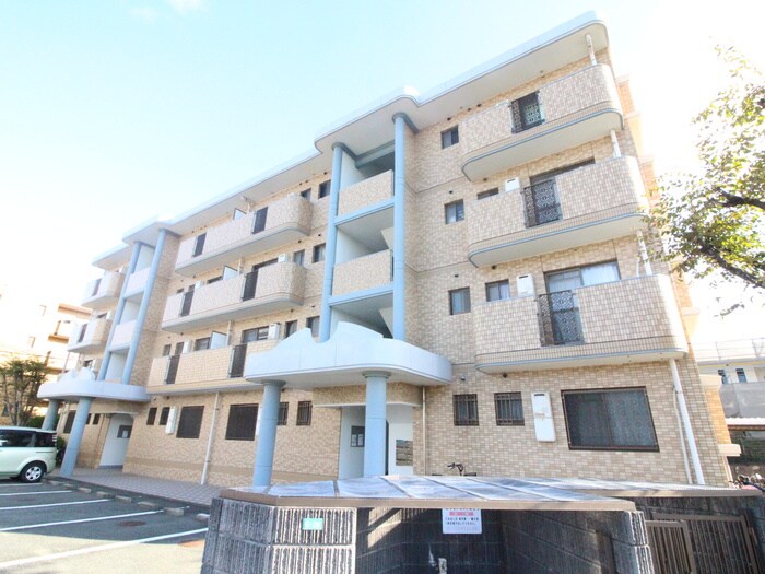 外観写真 リバーコート大産