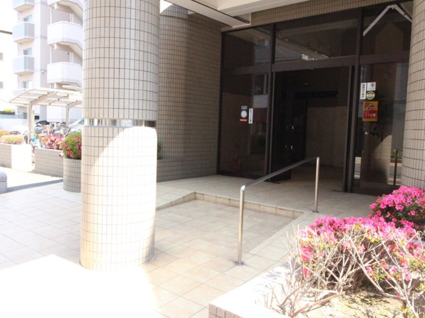 エントランス部分 ｴﾝｾﾞﾙﾊｲﾑ大濠公園南（1403）