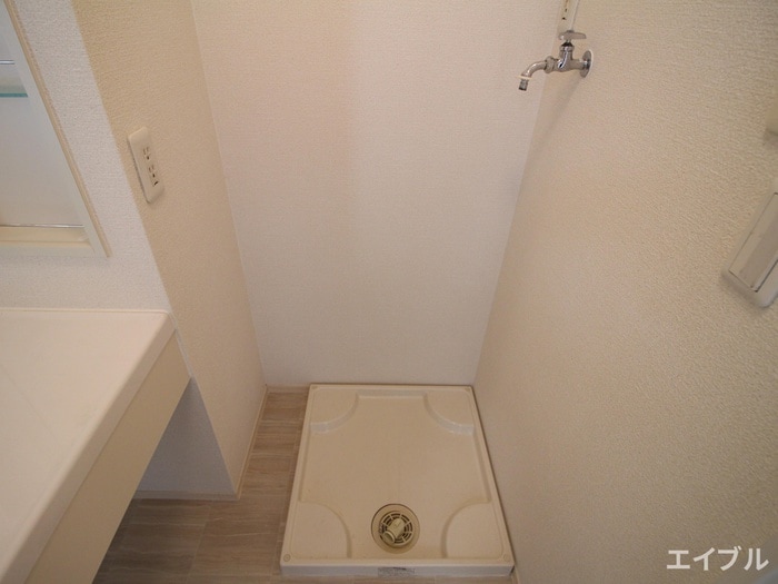 洗濯機置場 アヴニ－ルＮＡＫＡ