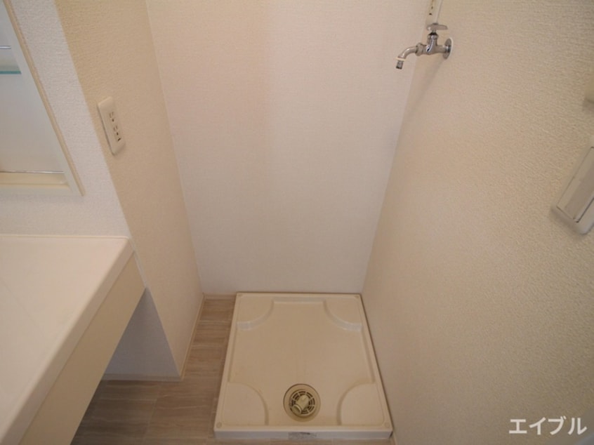 洗濯機置場 アヴニ－ルＮＡＫＡ