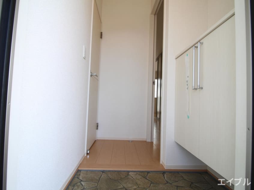 廊下 アヴニ－ルＮＡＫＡ