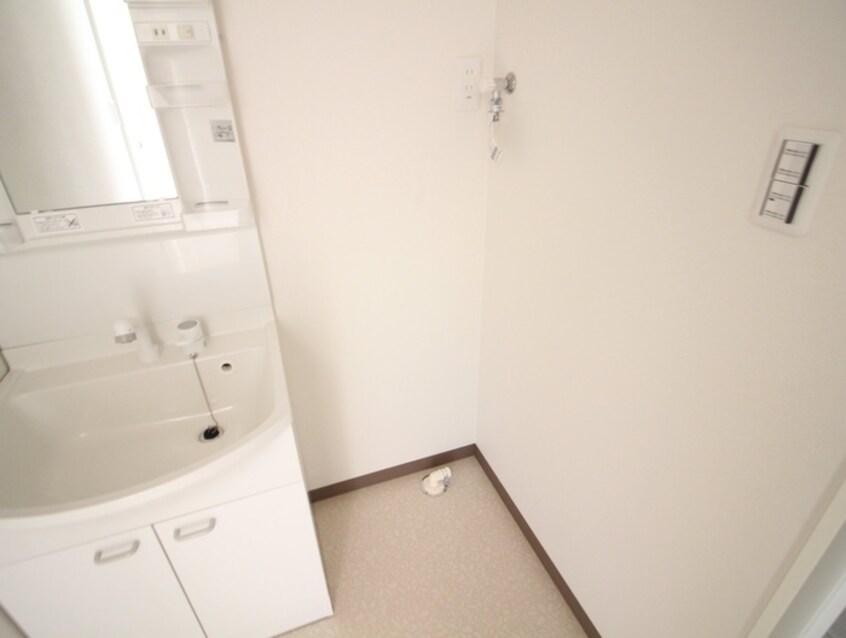 洗濯機置場 ルミナスAI苅田A棟