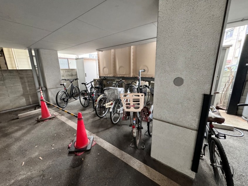 駐輪場 グレーコート大橋